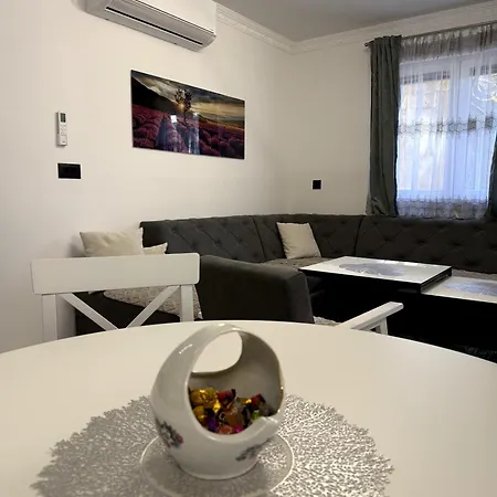Apartmán 'miris Ljeta' &